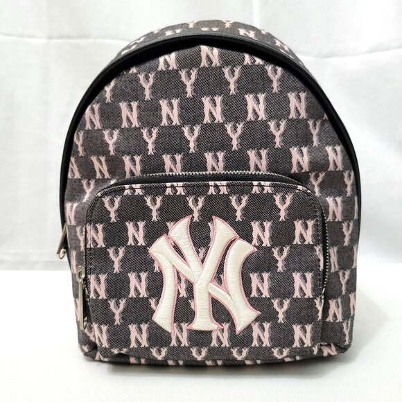 Share MLB Korea New York Yankees Monogram Jacquard Mini Backpack Black/Pink main image 8